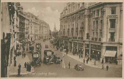 Regent Street, Londra, vista verso nord da English Photographer